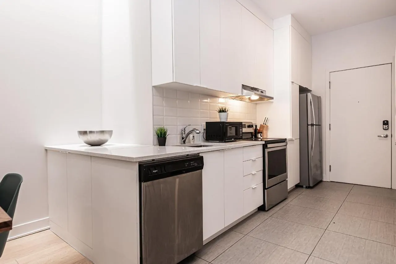 Appartement Cool And Clean Flat By Atwater Market By Den Stays Montréal Canada