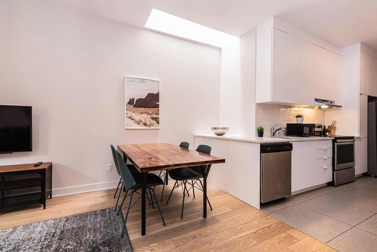 Appartement Cool And Clean Flat By Atwater Market By Den Stays Montréal