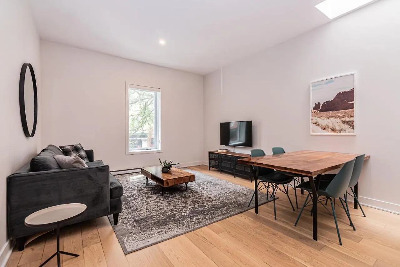 Cool And Clean Flat By Atwater Market By Den Stays Montréal